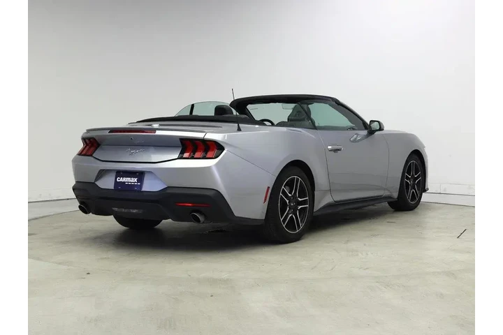 $28998 : Ford Mustang 2024 EcoBoost 2 image 8