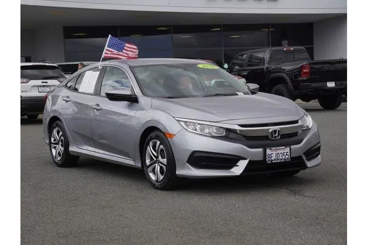 $23995 : Honda Civic 2018 LX 4dr Seda image 9