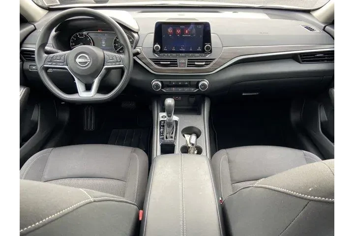 Nissan Altima 2025 2.5 SV 4d image 10
