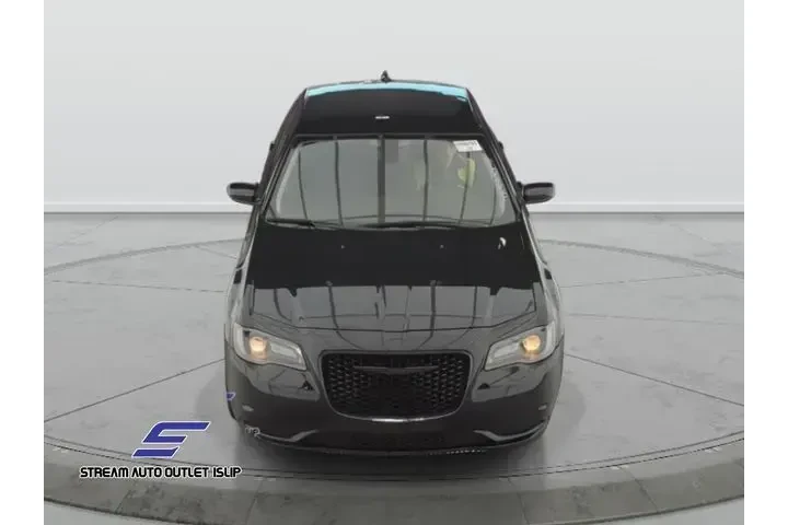 $19295 : Chrysler 300 2021 AWD Tourin image 2