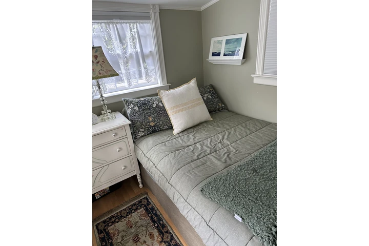 House cleaning image 7