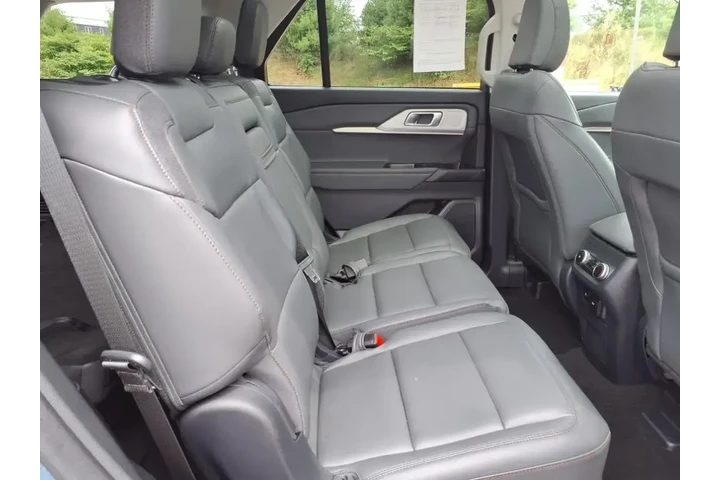 $42810 : Ford Explorer 2025 AWD Activ image 8