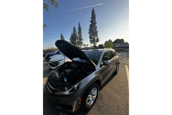 $7000 : Volkswagen Tiguan 2012 image 1