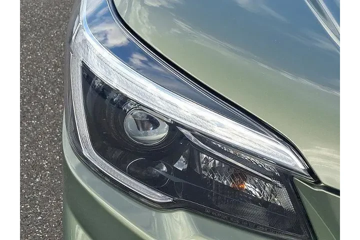 $22996 : Subaru Forester 2021 AWD Pre image 9