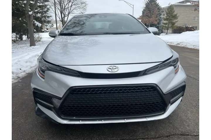 $19999 : 2021 Corolla SE image 3