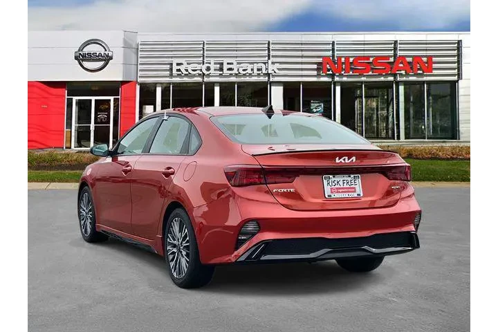 $20888 : Kia Forte 2023 GT-Line 4dr S image 4