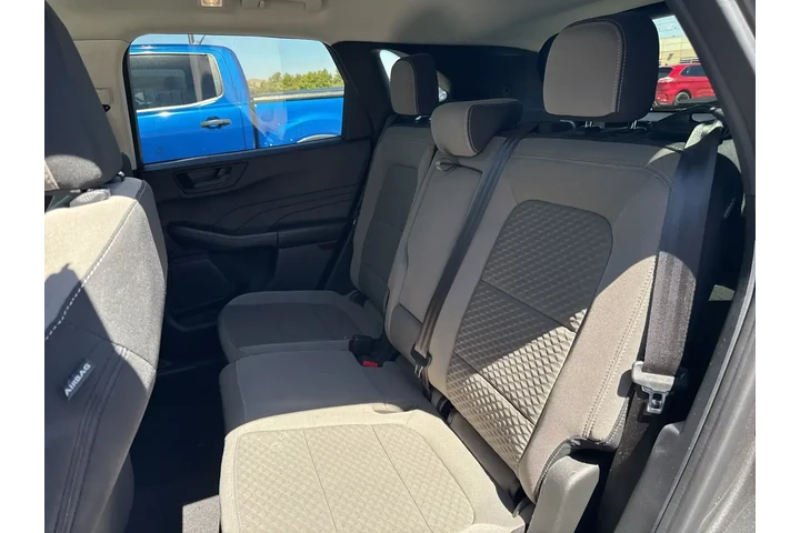 $18500 : Ford Escape 2022 SE 4dr SUV image 7