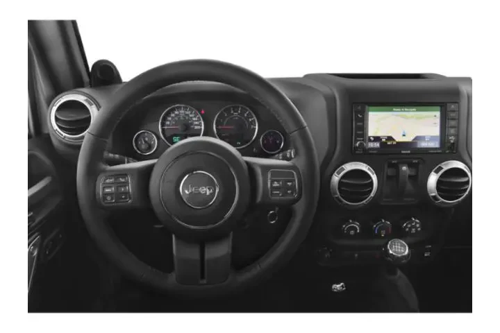 $16488 : Jeep Wrangler 2015 4x4 Sahar image 7
