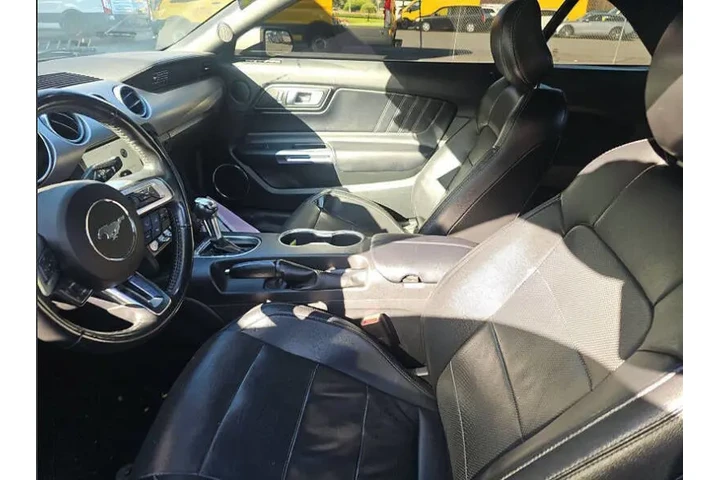 $15995 : 2020 Mustang EcoBoost Premium image 7