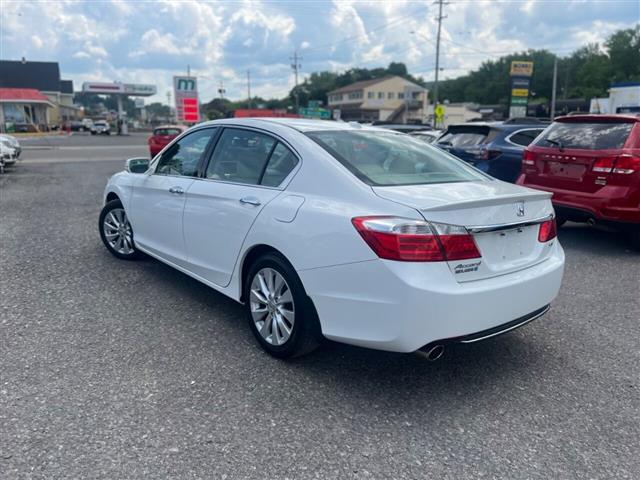 $10990 : 2013 Accord image 5