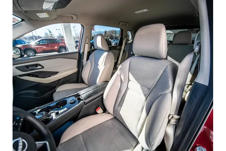 $24488 : Nissan Rogue 2022 AWD SV 4dr image 8