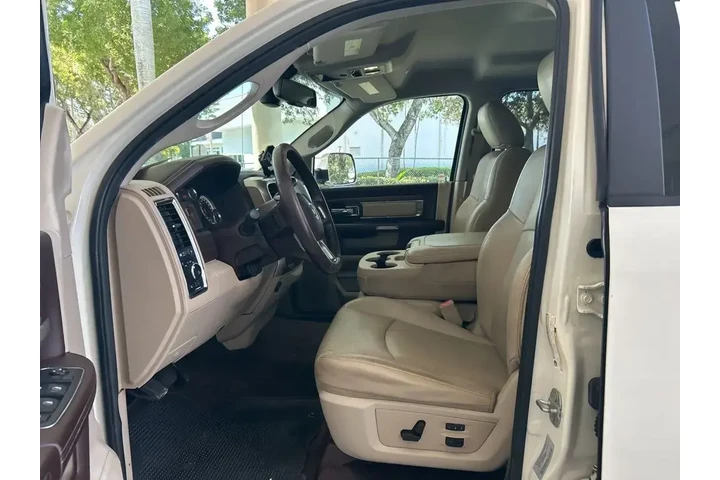 $32360 : Ram 2500 2017 4x4 Laramie 4d image 5