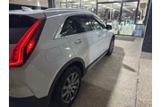 $22876 : Cadillac XT4 2021 Premium Lu thumbnail