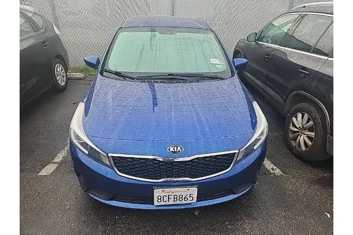 $10691 : Kia Forte 2018 LX 4dr Sedan image 2