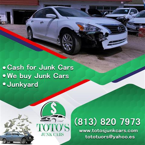 Totos Junk Cars image 8