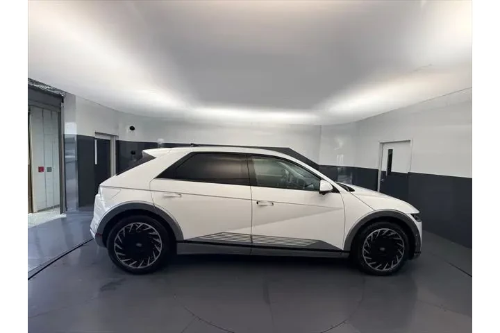 $28887 : Hyundai IONIQ 5 2023 AWD Lim image 6