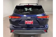$28415 : Toyota Highlander 2020 AWD L thumbnail
