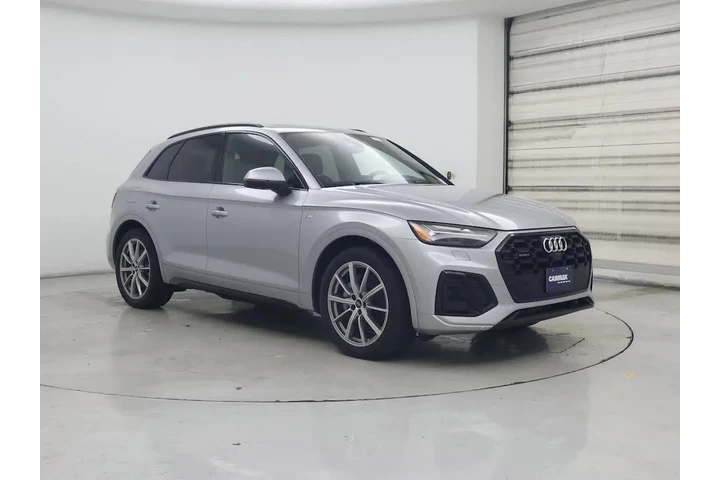 $39998 : Audi Q5 2023 AWD e quattro S image 1