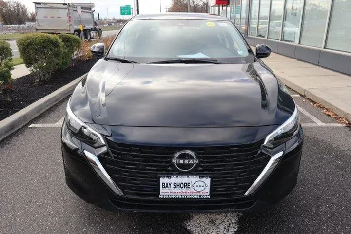 $17304 : Nissan Sentra 2025 S 4dr Sed image 5