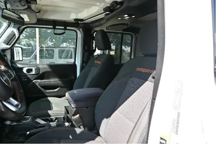 $37988 : Jeep Gladiator 2021 4x4 Moja image 7