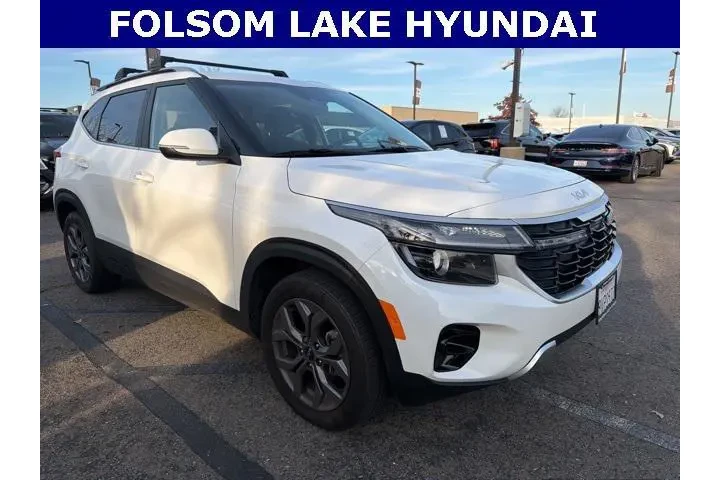 $20991 : Kia Seltos 2024 S 4dr SUV image 1