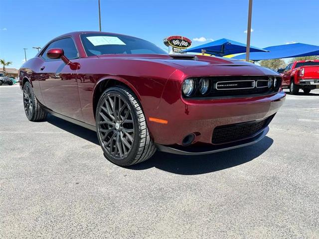 $22995 : Pre-Owned 2019 Challenger SXT image 4