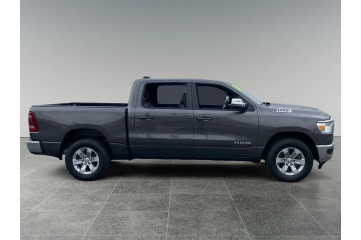 $37827 : Ram 1500 2023 4x4 Laramie 4d image 6