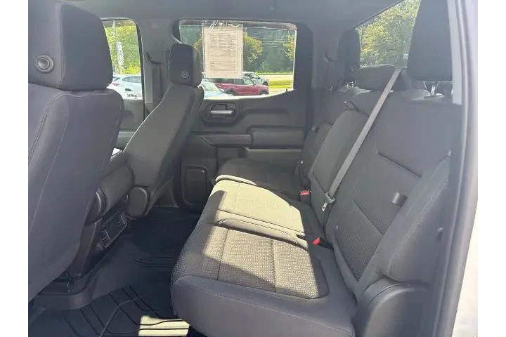 $33950 : Chevrolet Silverado 1500 201 image 10