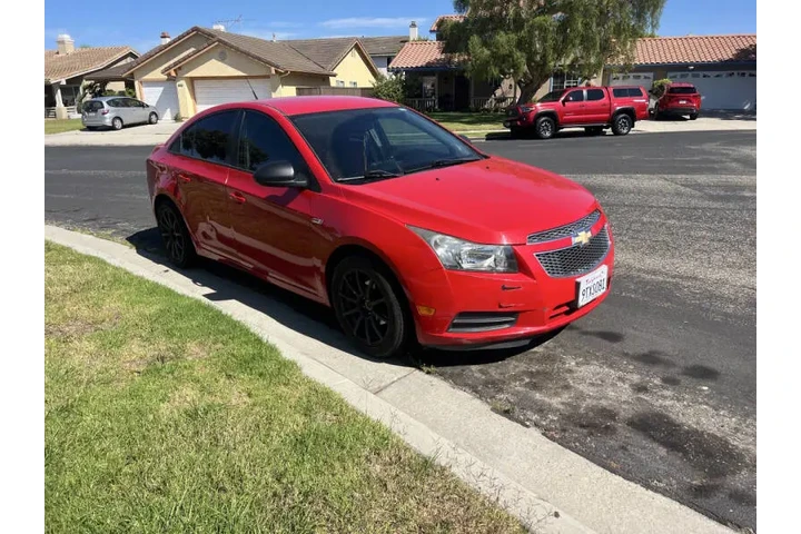 $6000 : 2014 Cruze LS Auto image 7