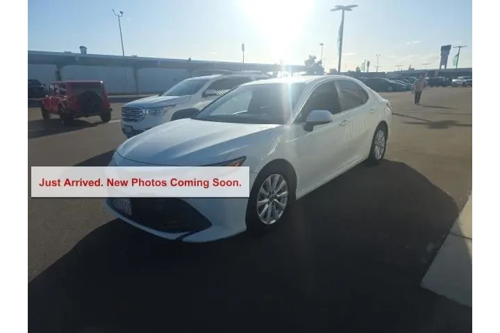 $14500 : Toyota Camry 2018 LE 4dr Sed image 3