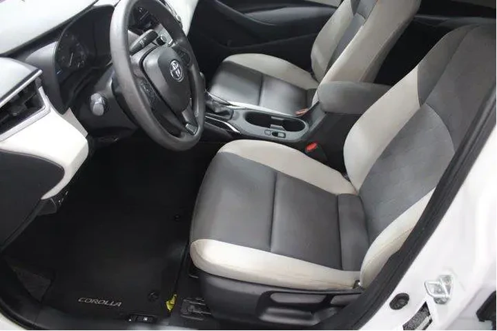 $21912 : Toyota Corolla 2024 LE 4dr S image 5