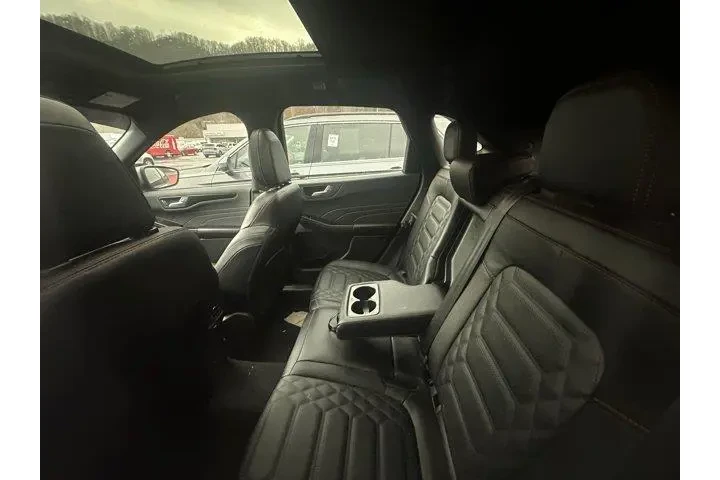 $34999 : Ford Escape 2024 AWD ST-Line image 10