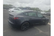 $31490 : Tesla Model 3 2024 Long Rang thumbnail