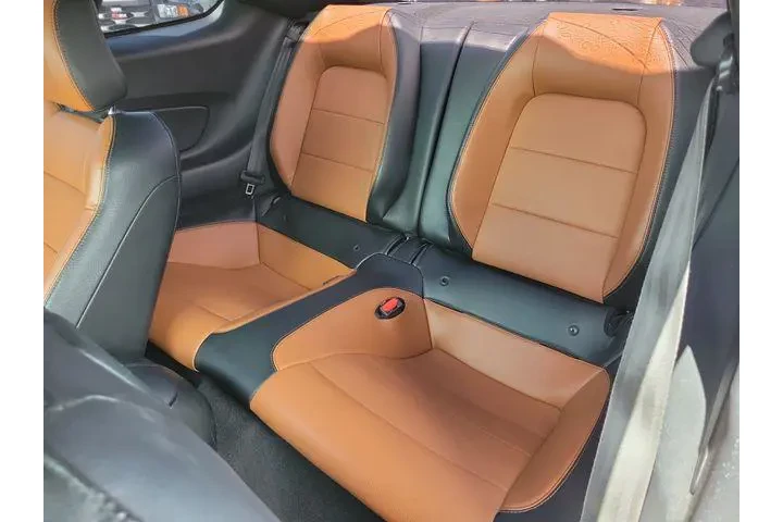 $25991 : Ford Mustang 2022 EcoBoost 2 image 9