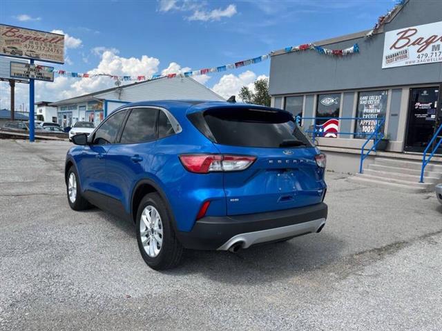 $13900 : 2020 Escape SE image 8