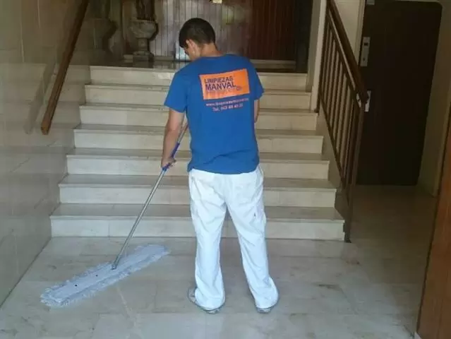 Personal para limpieza image 3