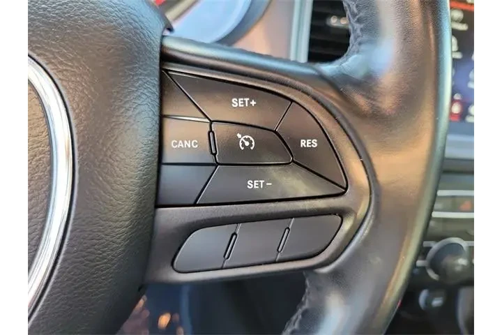 $22605 : Dodge Charger 2023 SXT 4dr S image 5