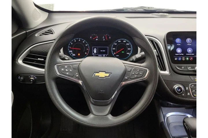 $18998 : Chevrolet Malibu 2024 LT 4dr image 10