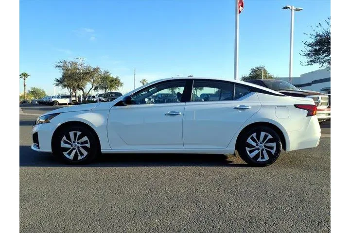 $18777 : Nissan Altima 2024 2.5 S 4dr image 2