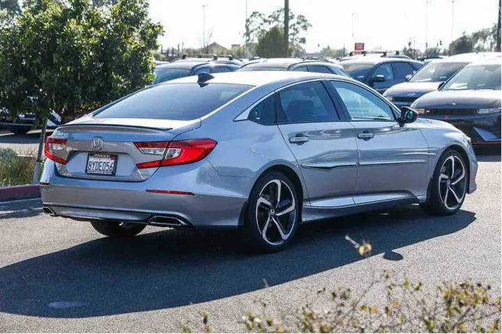 $25991 : Honda Accord 2021 Sport 4dr image 5