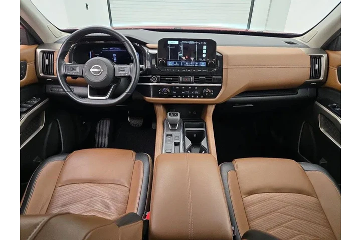 $36998 : Nissan Pathfinder 2024 Plati image 9