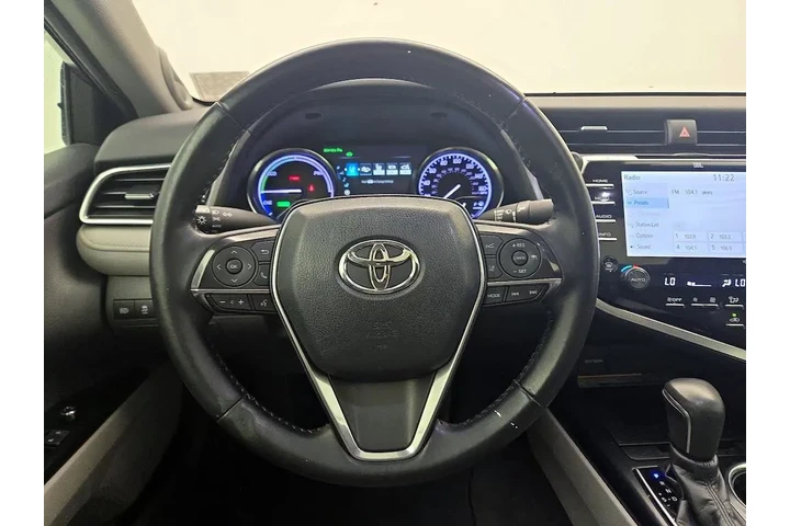 $22998 : Toyota Camry Hybrid 2018 XLE image 10