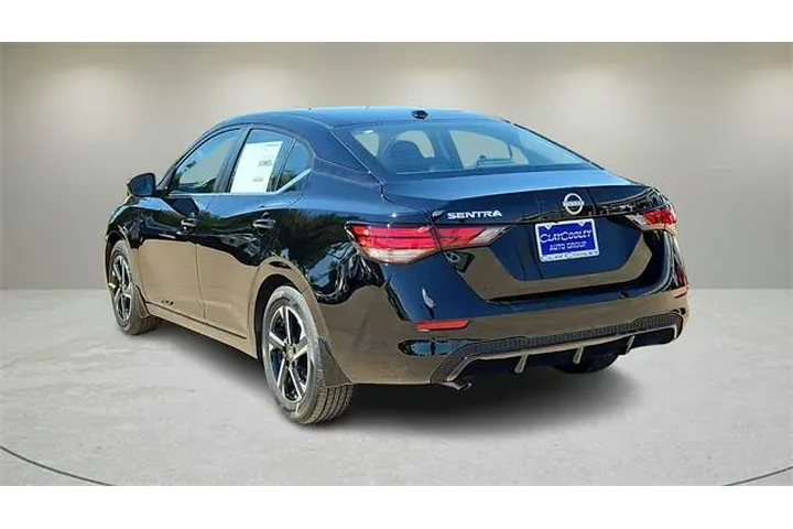 $18543 : Nissan Sentra 2025 SV 4dr Se image 5