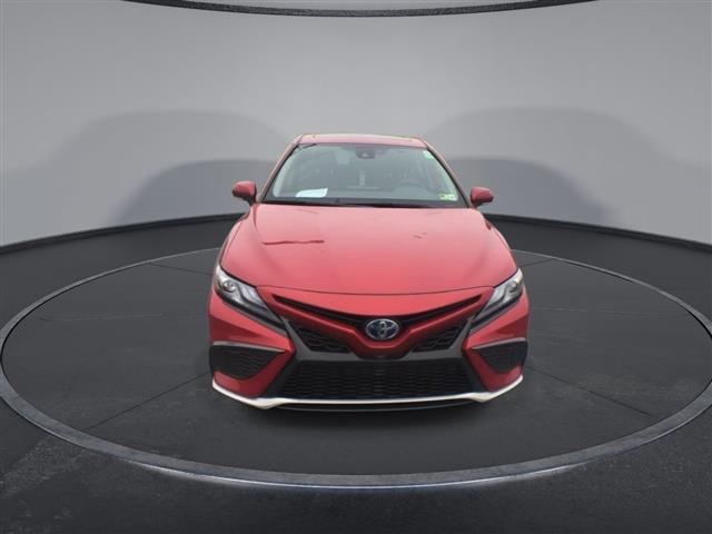 $28000 : PRE-OWNED 2021 TOYOTA CAMRY H image 3