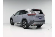 $23998 : Nissan Rogue 2023 SL 4dr Cro thumbnail