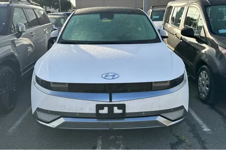 $34990 : Hyundai IONIQ 5 2024 AWD Lim image 3