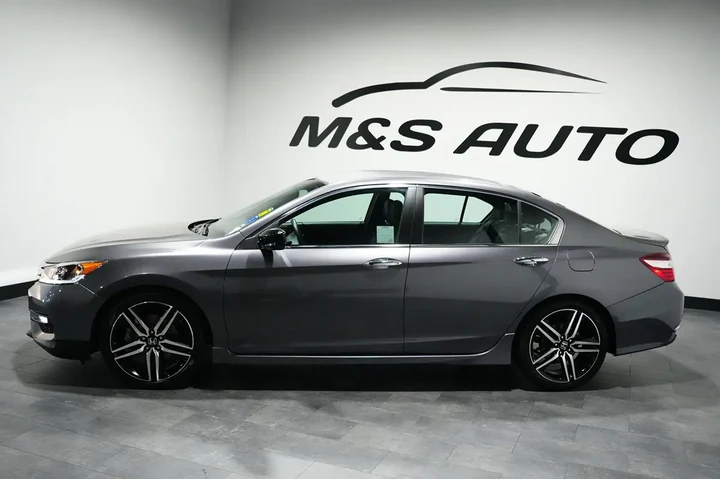 $16472 : 2017 Accord Sedan image 3