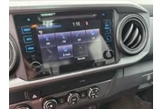 $31569 : Toyota Tacoma 2019 4x4 TRD P thumbnail