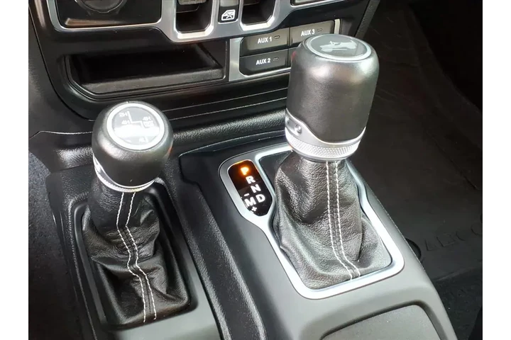 $26500 : Jeep Wrangler 2023 image 8