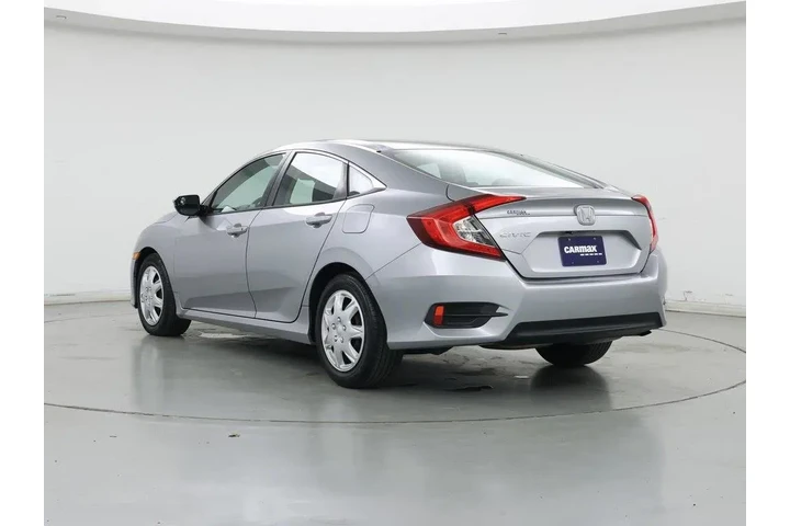 $16998 : Honda Civic 2018 LX 4dr Seda image 2